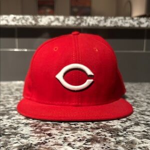 New Era Cincinnati Reds Fitted Cap - 7 3/8